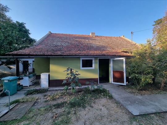 Kuća na prodaju, Mileševo