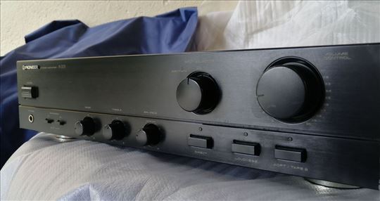 Pioneer A-201 odličan