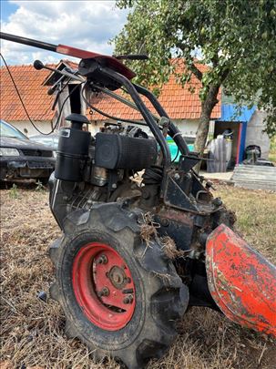 Prodjem kosačicu u dobrom stanju