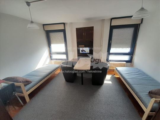 Stan / Čukarička padina / Čukarica / 28 m2 / 1.0