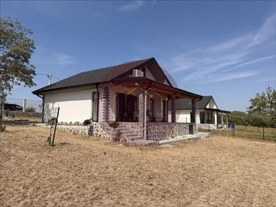 Beograd, Sopot, Nemenikuće - Kastaljanska 154m2, 2