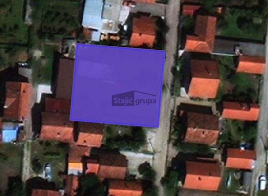 Građevinsko zemljište, 8 ari, ravan plac