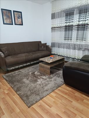 Izdaje se kuća u blizini Apelacionog suda, 55m2