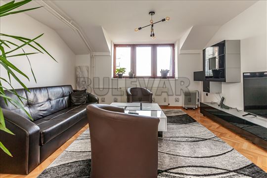 Izdaje se lux stan 62m2 iza Zone 3!