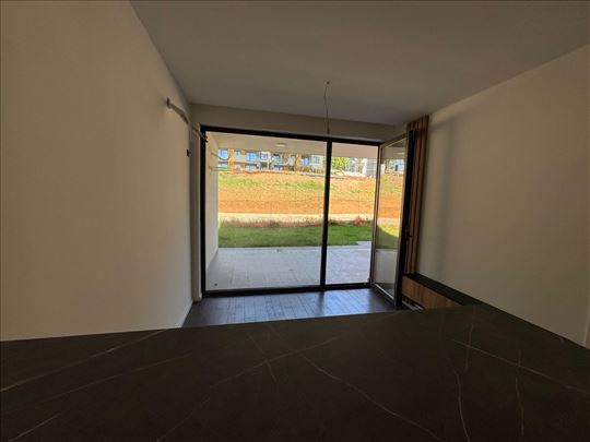 Kosmaj (Renew concept) 30 m2 + 15 T