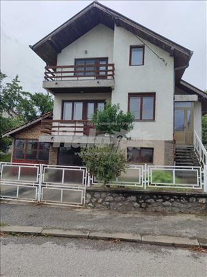 Prodaja kuće - Topola, Oplenac