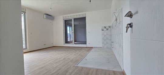 Stan 41m2 u blizini osnovne škole Piskavac, Raj
