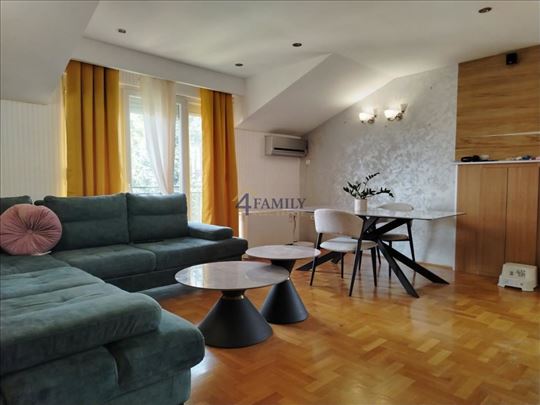 5 spavaćih soba, 105 m², Zemun polje