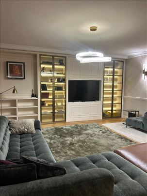 Blok 22, luksuzno sređen dupleks, garaža, ID 26048