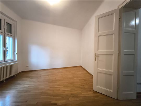 Idealan prostor, kako za poslovanje, tako i kao i 