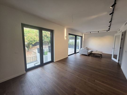 Modern villa in a prestigious location in Senjak