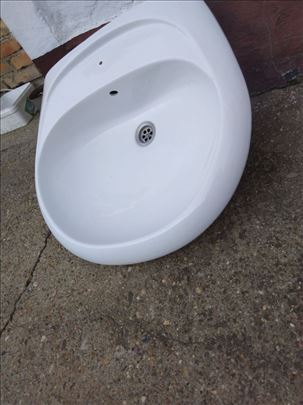 Zidni lavabo