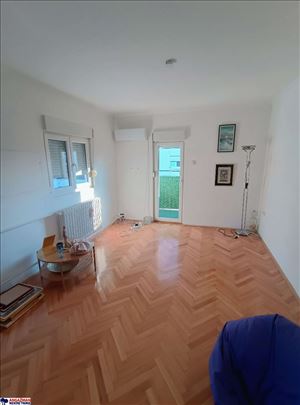 Cvetkova pijaca, 2.5, odličan - 52kvm (mereno 56)