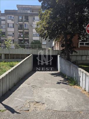 Garaža, blok 30, 18m2 ID#1092
