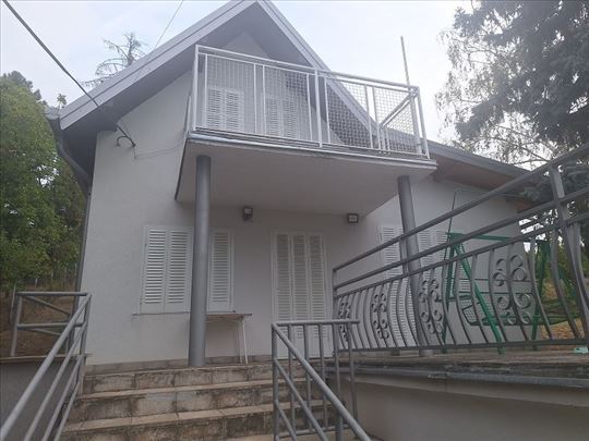Grocka-Brestovik, kuća,65m2, plac 10,5 ari