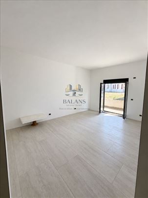 Novo U Ponudi Novi Banovci Kablar 53m²
