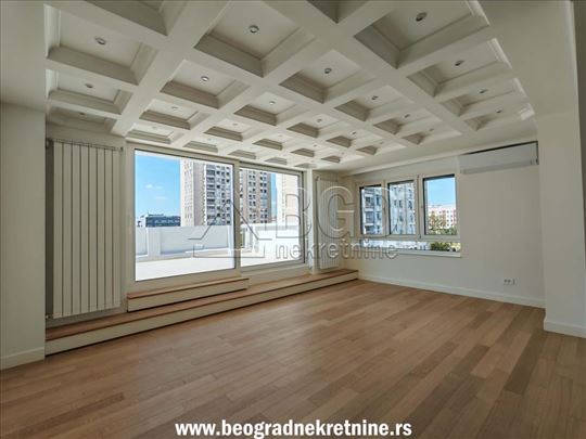 Penthaus LUX - 3.5 - 84m2 - Terasa 60m2 - Garaža