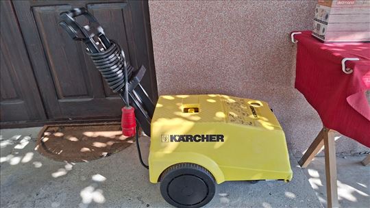 Perac pod pritiskom KARCHER HD 10-50
