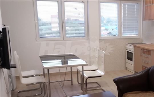 Stan za izdavanje • 2 sobe • 48m²