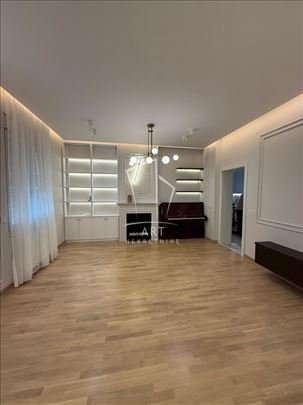 U srcu Starog grada- 4.0- 100m2 ID#16342