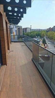 Banjica -Trošarina Bul.Oslobođenja 82m II nov lux 