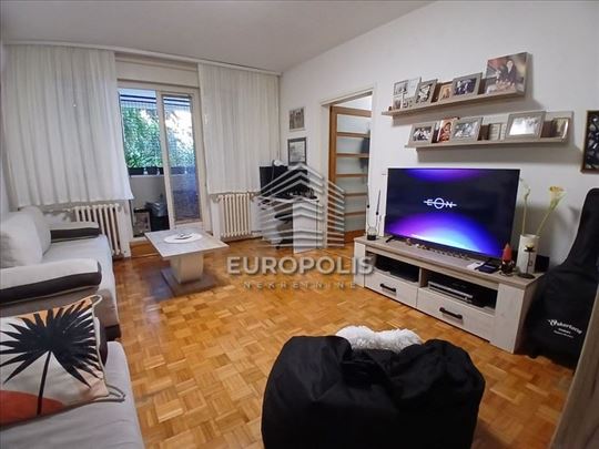 Bežanijska kosa II, Marka Pola