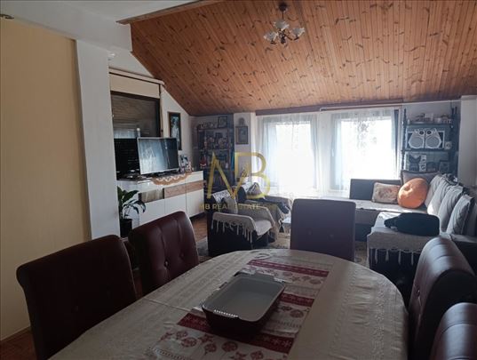 Dva Stana U Jednom – Cerak Vinogradi | OdliČna Inv