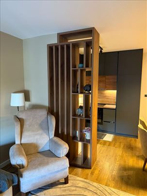 Novoopremljen, neuseljavan stan na Novom Bubnju
