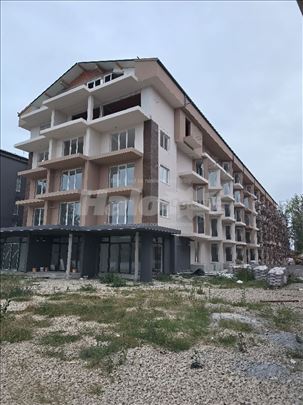 Prodaja apartmana na obali Srebrnog jezera