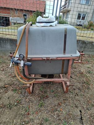 Prskalica AGROMEHANIKA KRANJ 300L