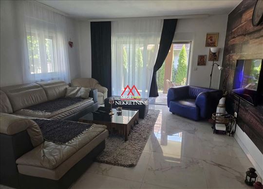 Sajlovo - 200m2 - kuća