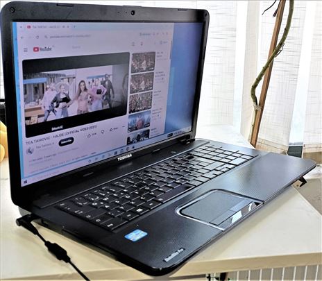 Toshiba c870, 17.3ekran, i5@3.gn, 120gb SSD, 8gb 