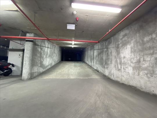 Vojislava Ilića, garaža 14m2, hitna prodaja