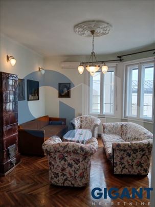 Vukov spomenik, 82m2, II, ta, salonac