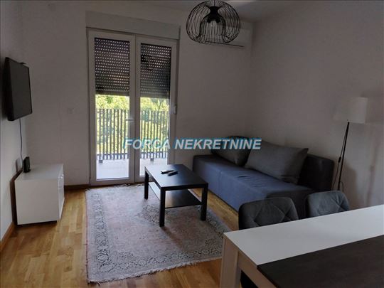Zemun, Centar, Radoja Dakića, 