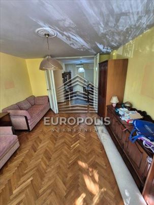 Lep 2.5, opština Novi Beograd, za renoviranje