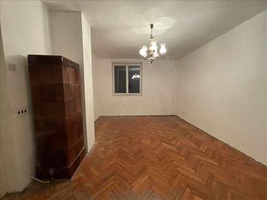 Braće Jerković | kod pijace | 42m2 | 2.5 