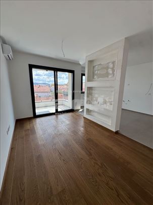 Erdoglija, nov trosoban 71.56m2, useljiv odmah