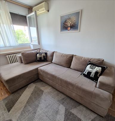 Velika ugaona garnitura 300x204 cm - top očuvana