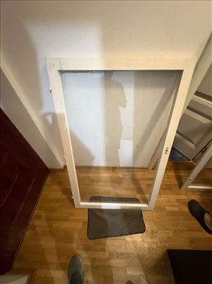 Polovni prozori u odličnom stanju
