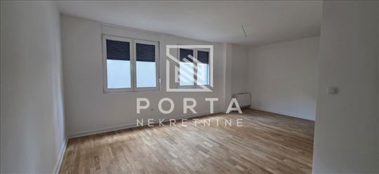 Poslovni apartman 34m2, novogradnja,Zemun,toplotne