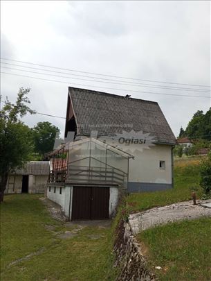 Prodaja vikendice na Beloj Zemlji