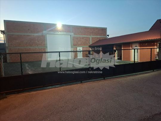 Izdajem halu 500m2