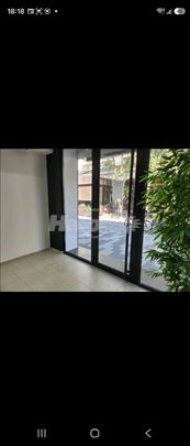 Izdajem lokal u strogom centru panceva