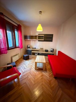 Mali Mokri Lug – 41 m², bez provizije