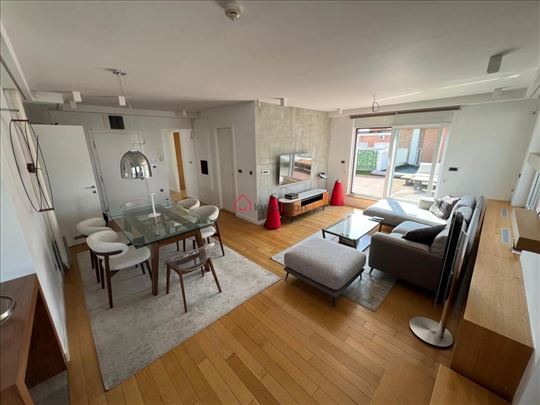 Najbolji stan u 30. Bloku. 110m2 + 100m2 terase