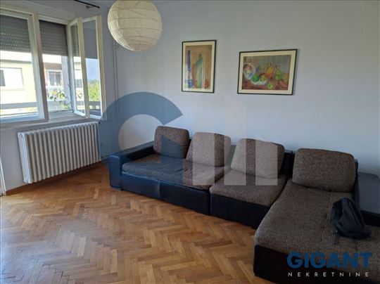 Obrenovac-kod Dunav osiguranja, 57m, 2.0, IV, cg