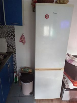 Prodajem polovni Candy kombinovani frižider 