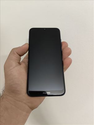 Huawei Y6 2019 plavi