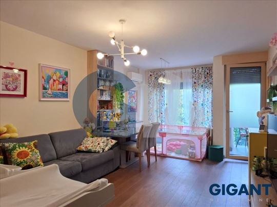 Lipov lad, 74m2, 3.0, lux gradnja, parking